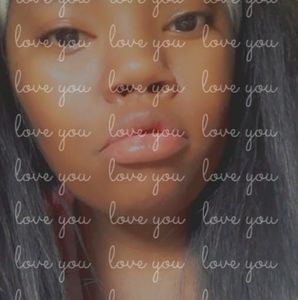 Meet your Posher, Nesha